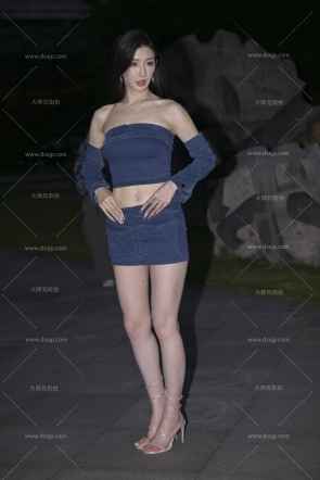 美女长腿【套图+108P】