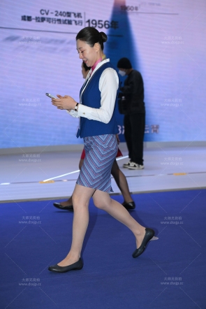 南航肉丝乘务长