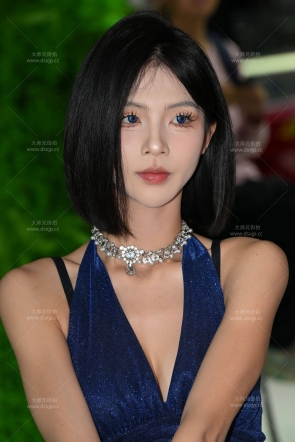 蓝色妖姬【76P/1.45G】