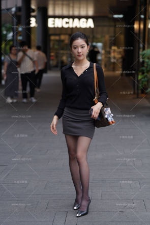 制服丝袜双胞胎【套图+154P】