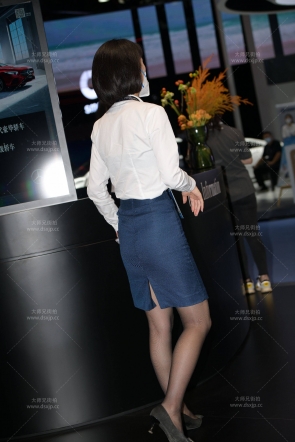 人妻制服黑丝高跟